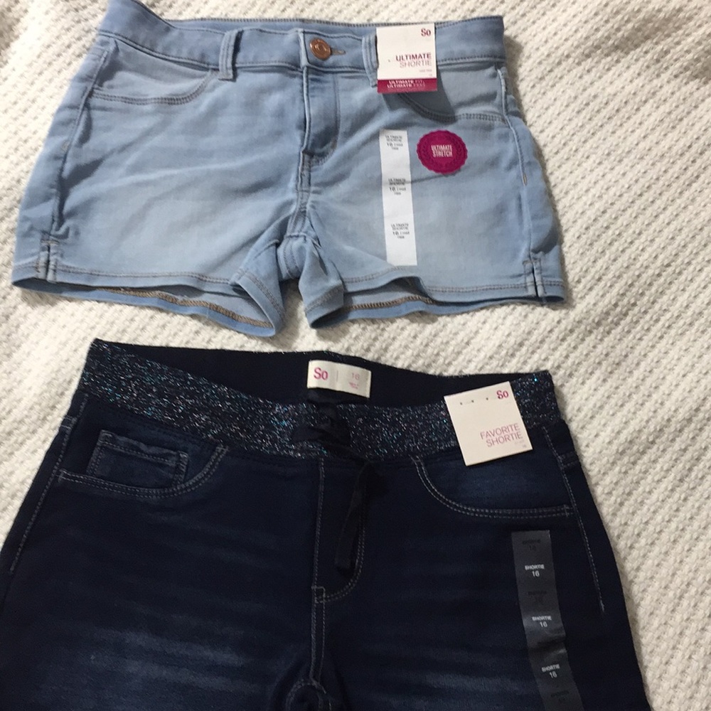 2 pairs SO Shorts size 16